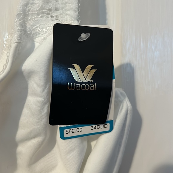 Wacoal 34DDD minimizer bra BRAND NEW - Picture 2 of 3